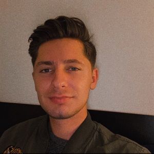 Meet your Posher, Chris